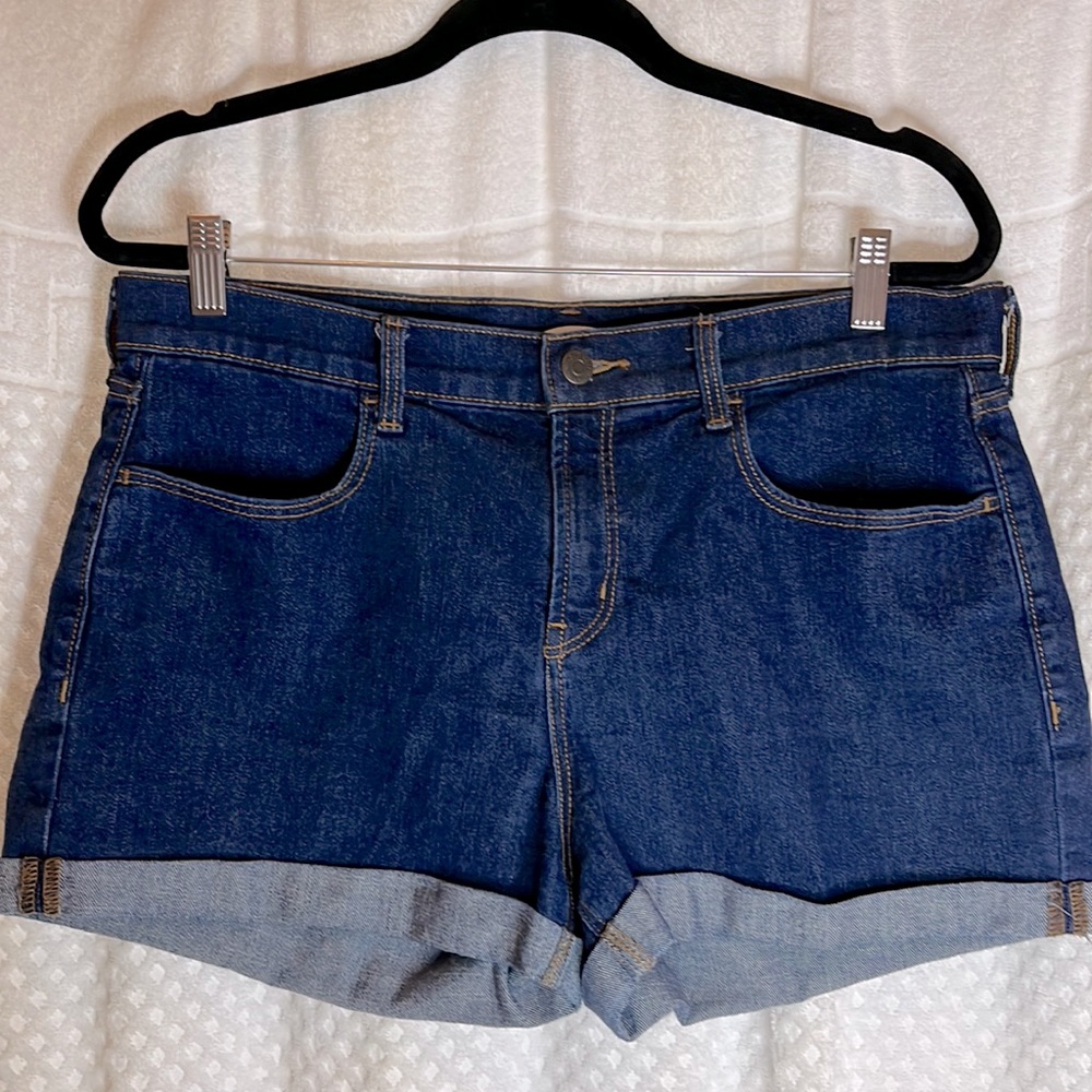 Old Navy Denim Cut Off Jeans Shorts Women’s Size 12